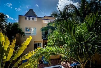 Abbey Del Sol Apartahotel