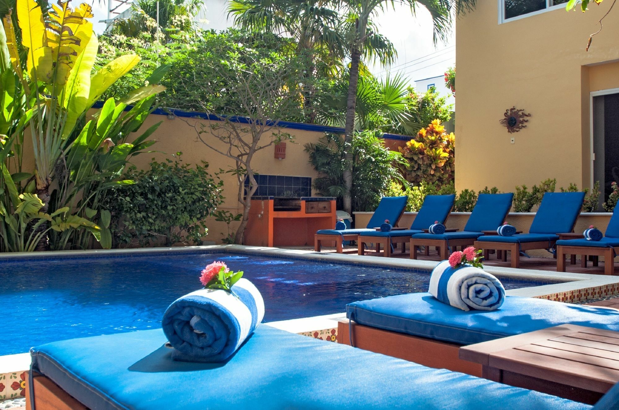 Abbey Del Sol Apartahotel